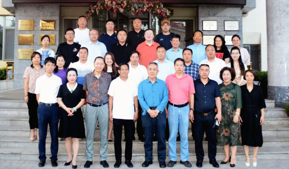 孫素朋先生應邀參加青島消防協會一屆四次理事會議