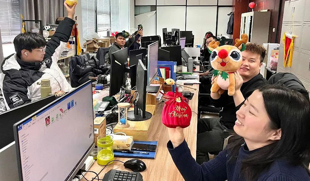 喜迎平安夜，溫暖圣誕節：峻海物聯舉辦圣誕節活動